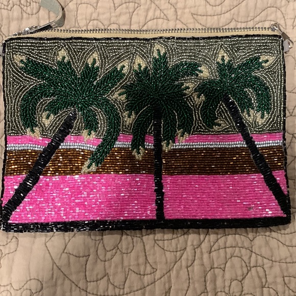 Beaded bag - Picture 2 of 5